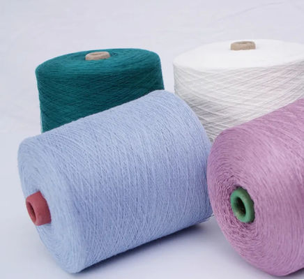 Dây polyester với 100% polyester và đồng đều